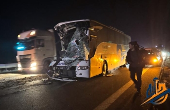 Anadolu Otoyolu’nda Can Pazarı: Otobüs Çekiciyle Çarpıştı, 1 Ölü, 15 Yaralı