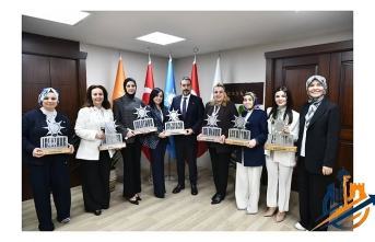 Ideathon’da AK Kadın Ankara Rüzgarı: Birincilik ve İkincilik Ödülleriyle Çifte Zafer!