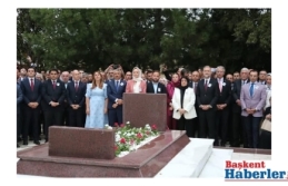 Dışişleri Bakan Yardımcısı Büyükelçi Levent Gümrükçü, Dr. Sadık Ahmet'i Anma Törenine Katıldı