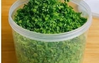 Maydanozu 1 Yıl Taze Tutmanın Sırrı!