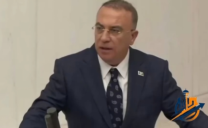 MHP’de Sürpriz Ayrılık: İzzet Ulvi Yönter İstifa Etti!
